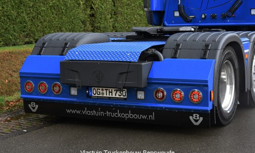 VLASTUIN-ACHTERBUMPER-122