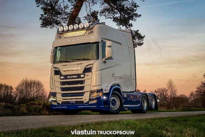 TRUCKS-497