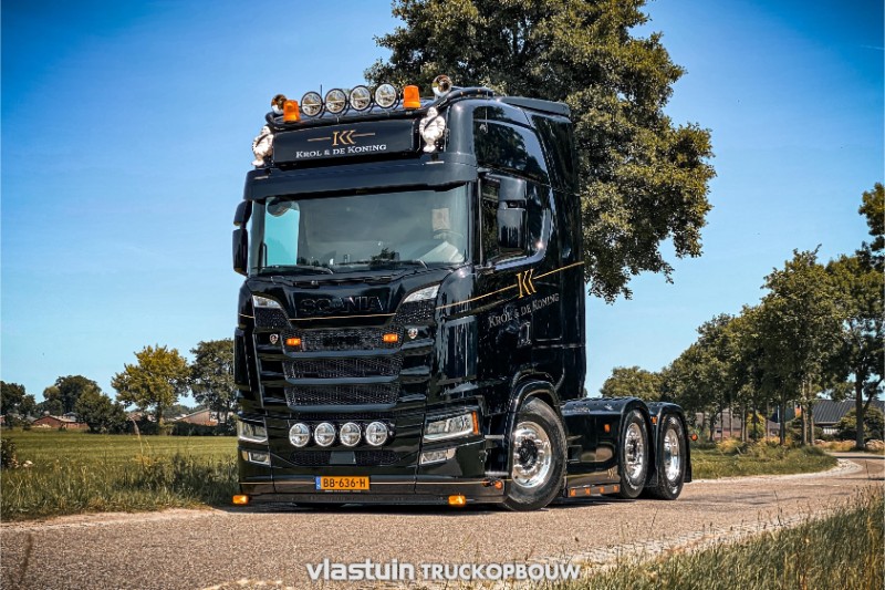 TRUCKS-514