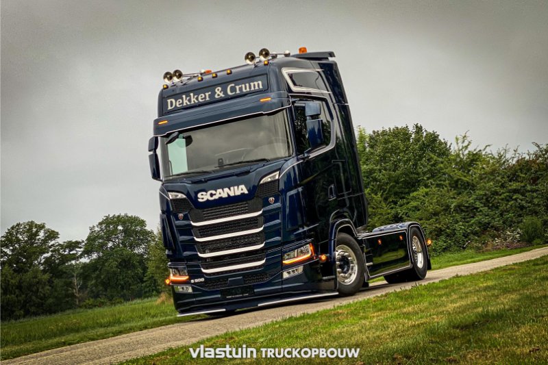 TRUCKS-517