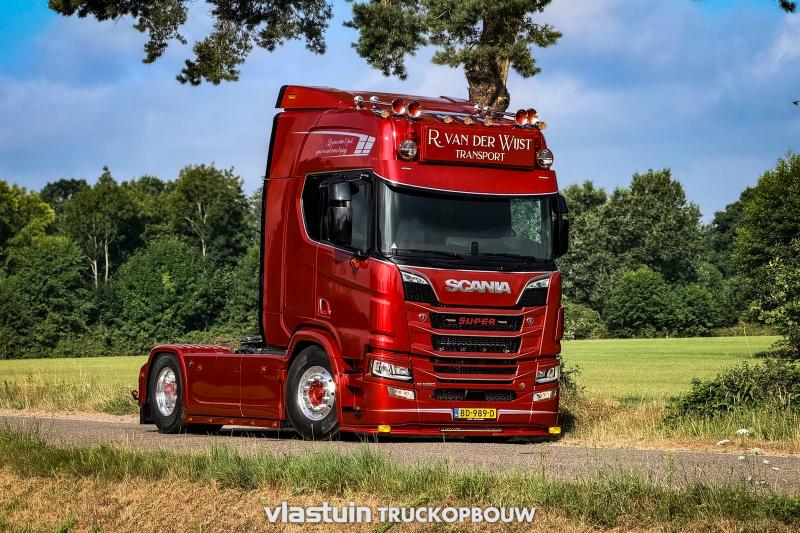 TRUCKS-552