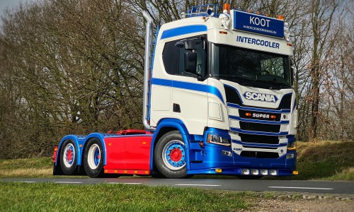 TRUCKS-472