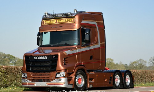 TRUCKS-212