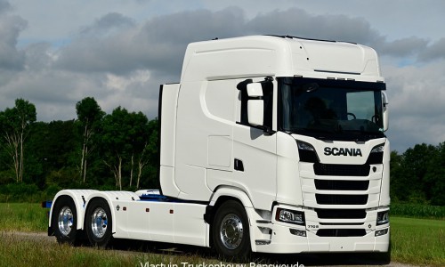TRUCKS-374