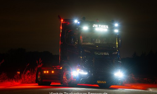 TRUCKS-405