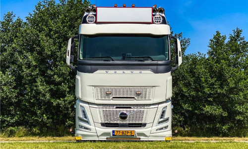 TRUCKS-513