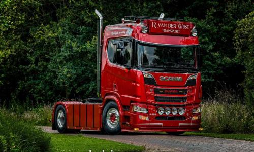 TRUCKS-548