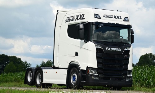 XXL-02