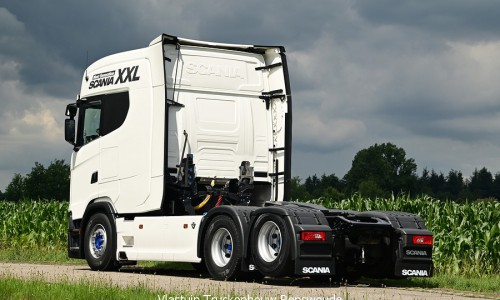 XXL-04
