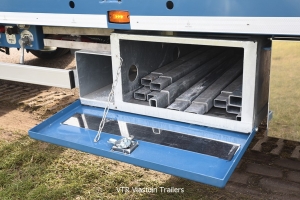 Vlastuin - aanhanger (011) Vlastuin - aanhanger (011)