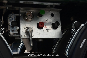 Vlastuin - flatbed (010) Vlastuin - flatbed (010)