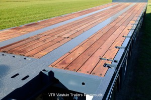 Vlastuin-flatbed-112